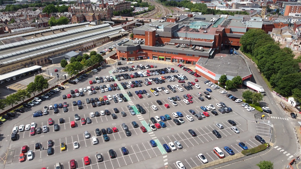 What Are the Best Tips for Stress-Free Parking in Busy Towns?